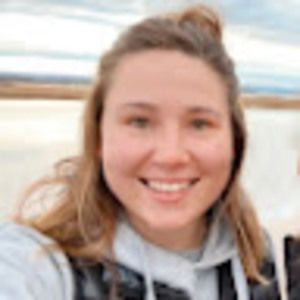 Meet your Posher, Alexandra